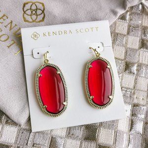 Elle Drop Earrings | Gold | Berry red glass